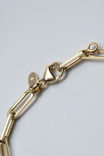 Load image into Gallery viewer, Gold chain Paper Clip Style Yellow Gold 14 K - Cadena en Oro Amarillo Estilo Clip 14 K