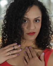 Load image into Gallery viewer, Gold Ring 14 K Round Diamond Design Solitaire - Anillo de  Diamantes 14 K Solitario Redondo