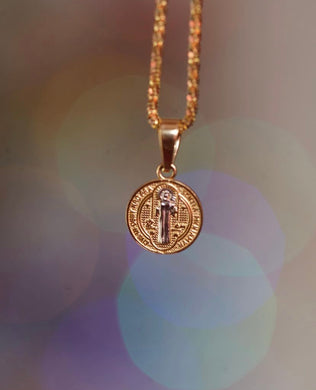 Gold Religious Medal St Benedict- Medalla Religiosa de San Benito