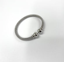 Load image into Gallery viewer, Modern bracelet white gold 14 Karats 14 karats spheres