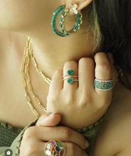 Load image into Gallery viewer, Gold chain Paper Clip Style Yellow Gold 14 K - Cadena en Oro Amarillo Estilo Clip 14 K